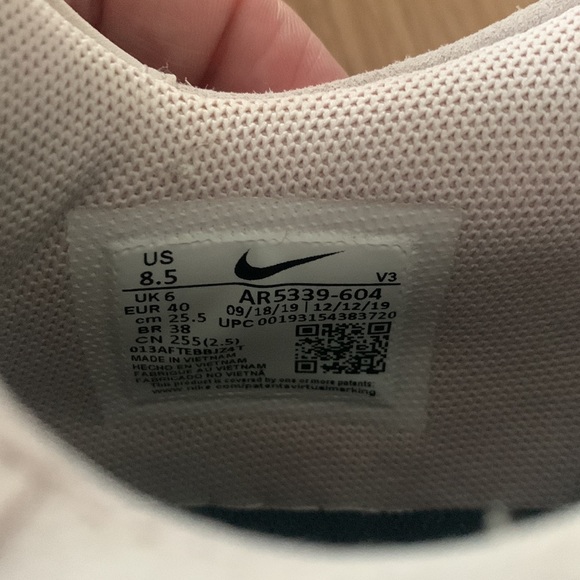 Nike AirForce1 Sage Low - Picture 8 of 8